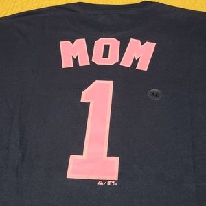 Majestic Boston Redsox Mom T shirt size XL
